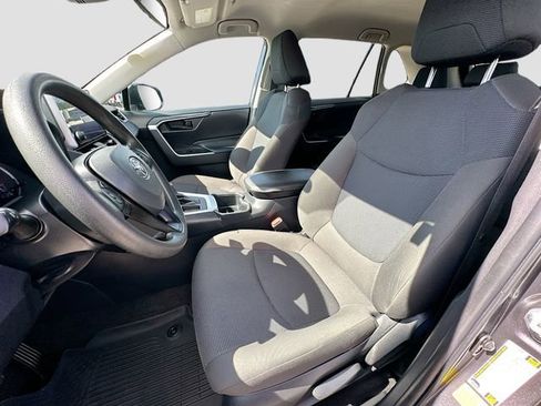 Used 2023 Toyota RAV4 LE FWD image 19