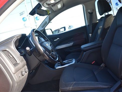 Certified 2016 Chevrolet Colorado LT w/ LT Convenience Package image 23