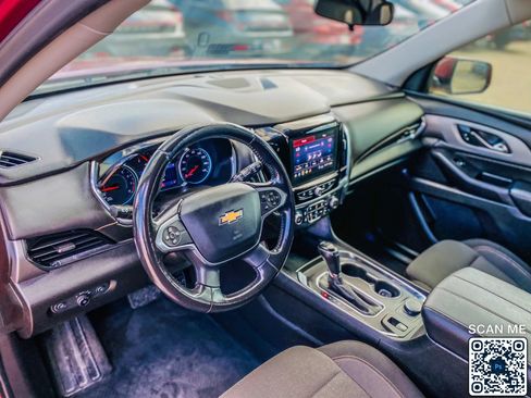 Used 2020 Chevrolet Traverse LT FWD image 27