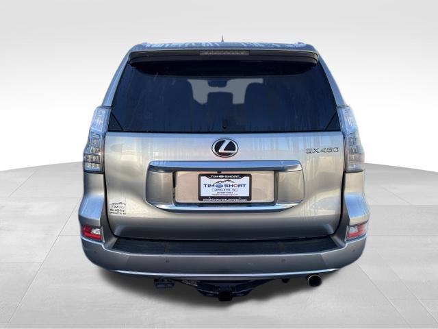 Used 2020 Lexus GX 460 Luxury w/ Accessory Package AWD/4WD image 10