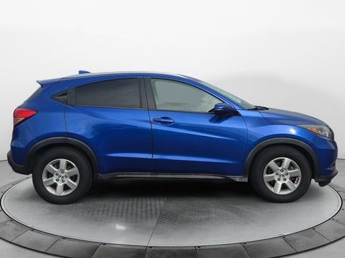 Used 2018 Honda HR-V EX-L image 6