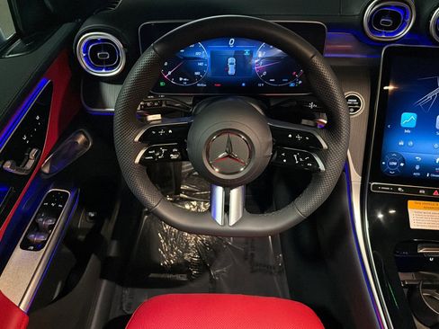 New 2026 Mercedes-Benz GLC 300 image 13