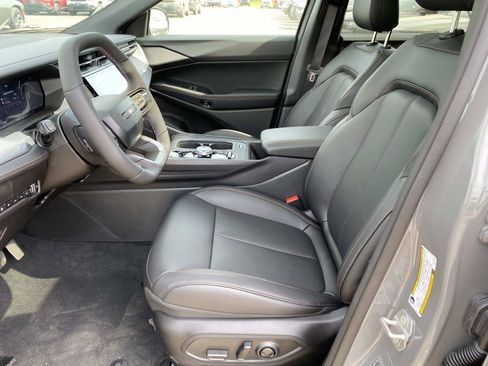 New 2026 Jeep Cherokee Limited AWD/4WD image 8