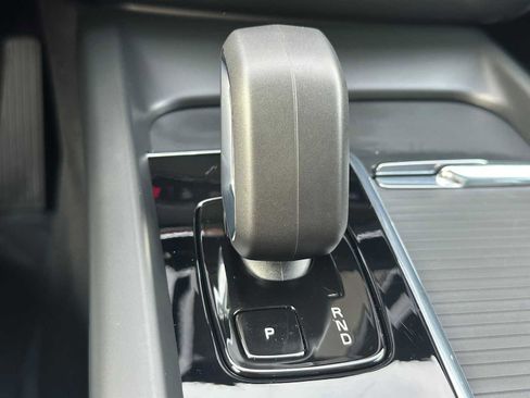 Used 2025 Volvo XC60 B5 Core w/ Climate Package image 30