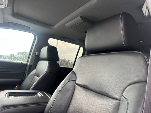 Used 2016 Chevrolet Tahoe LTZ AWD/4WD image 14