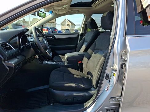 Used 2019 Subaru Outback 2.5i Premium w/ Popular Package #2 AWD/4WD image 15