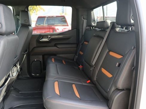Used 2024 GMC Sierra 1500 AT4 w/ AT4 Premium Package image 13