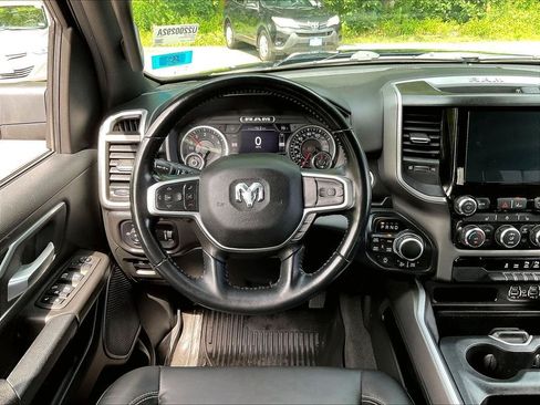 Used 2022 RAM 1500 Big Horn AWD/4WD image 17