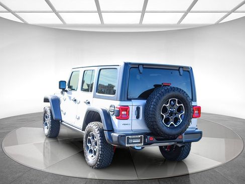 Used 2023 Jeep Wrangler Unlimited Rubicon 4xe w/ Cold Weather Group AWD/4WD image 2