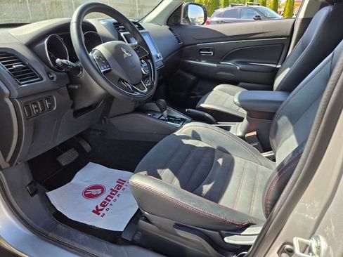 Used 2025 Mitsubishi Outlander Sport SE AWD/4WD image 10