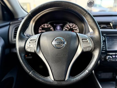Used 2015 Nissan Altima 2.5 SL w/ Technology Package image 24