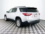 Used 2021 Chevrolet Traverse LT image 6
