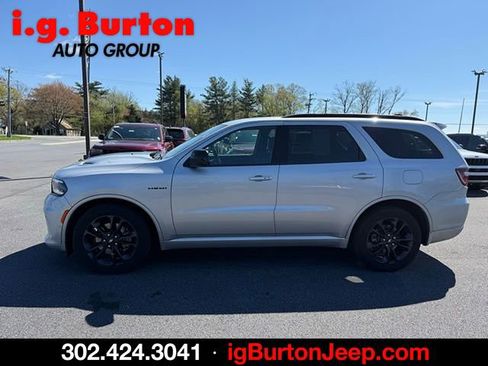 Used 2025 Dodge Durango R/T w/ Blacktop Package image 6