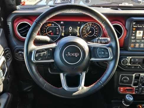 Used 2023 Jeep Wrangler Unlimited Rubicon image 16