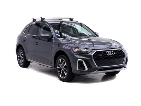 Certified 2023 Audi Q5 2.0T Premium w/ Convenience Package AWD/4WD image 2