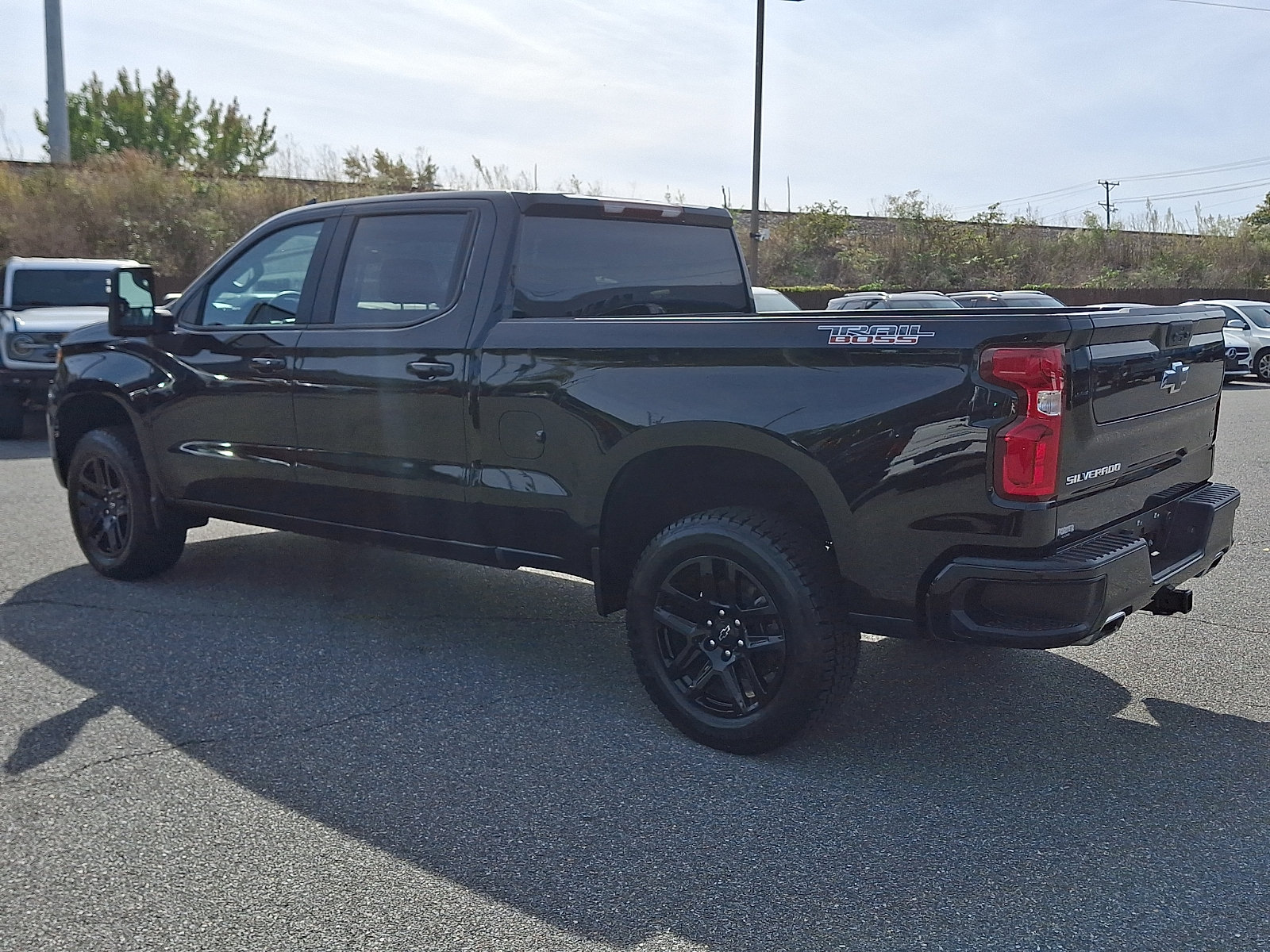 Certified 2023 Chevrolet Silverado 1500 LT Trail Boss w/ Protection Package AWD/4WD image 4