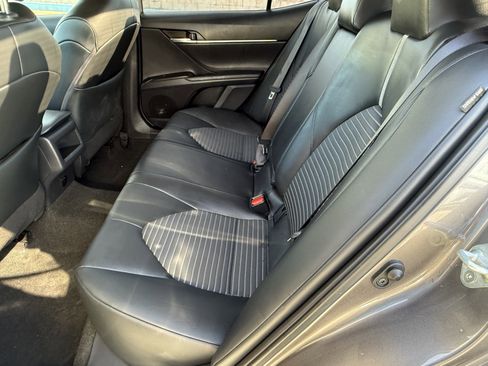 Used 2024 Toyota Camry SE image 28