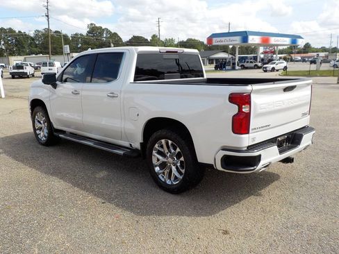Used 2019 Chevrolet Silverado 1500 High Country AWD/4WD image 3