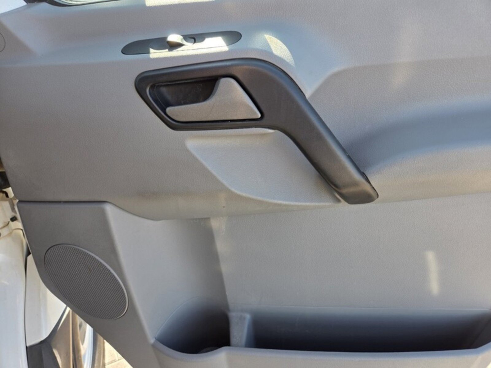 Used 2017 Mercedes-Benz Sprinter 2500 image 25