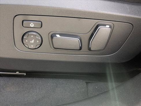 New 2026 BMW X3 xDrive30 w/ Convenience Package image 4