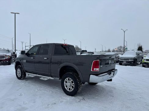 Used 2018 RAM 2500 Laramie AWD/4WD image 3