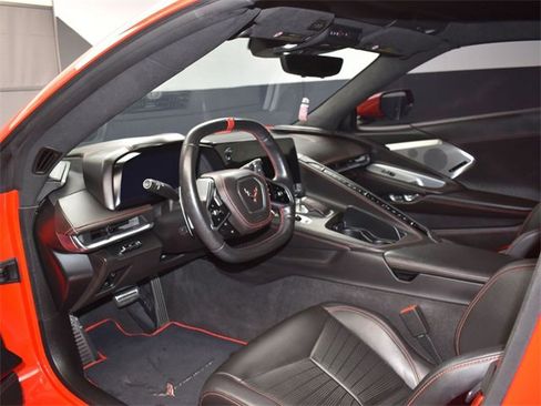 Used 2020 Chevrolet Corvette Stingray w/ 3LT Preferred Equipment Group image 10