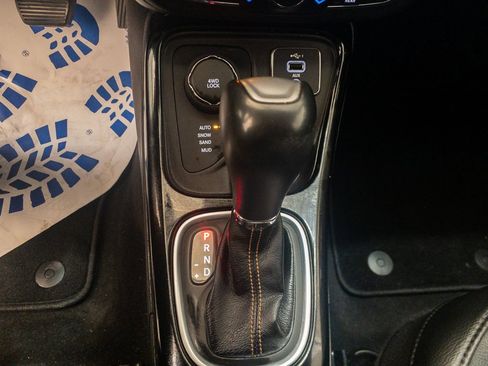 Used 2019 Jeep Compass Limited w/ Safety & Security Group image 23