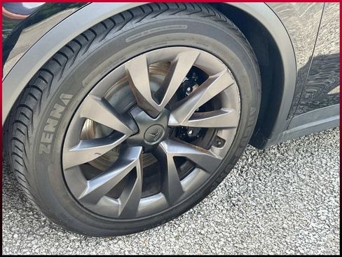 Used 2024 Tesla Model X AWD/4WD image 13