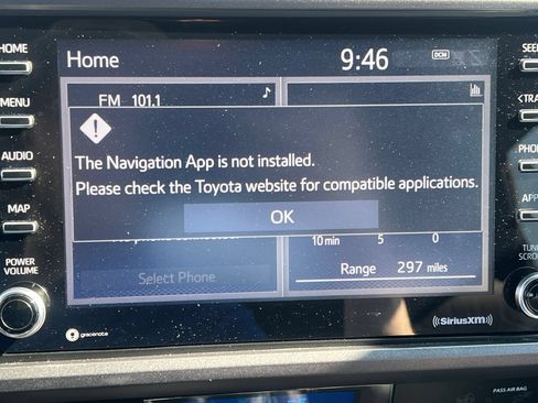 Used 2021 Toyota Tacoma TRD Off-Road w/ Technology Package AWD/4WD image 19