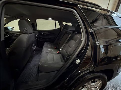 Certified 2022 GMC Terrain SLE w/ Driver Convenience Package image 23