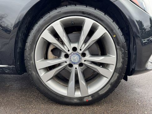 Used 2015 Mercedes-Benz C 300 4dr Sdn C 300 4MATIC image 13