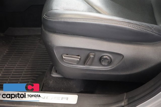 Used 2022 Toyota Highlander Limited AWD/4WD image 13