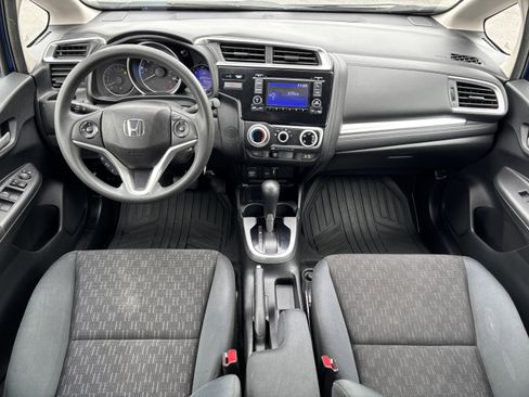 Used 2015 Honda Fit LX image 19