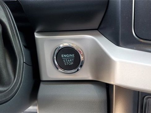 New 2026 Ford F250 XLT w/ XLT Premium Package image 30