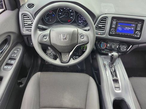 Certified 2019 Honda HR-V LX image 8