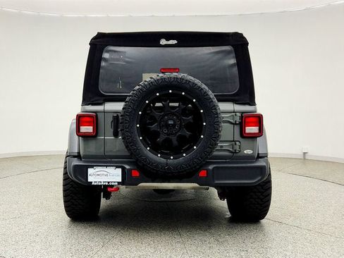 Used 2021 Jeep Wrangler Unlimited Rubicon AWD/4WD image 6