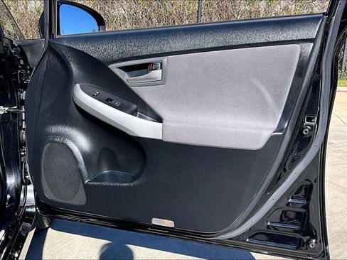 Used 2013 Toyota Prius One image 24