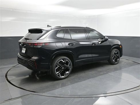 New 2026 Volkswagen Tiguan SEL R-Line image 11