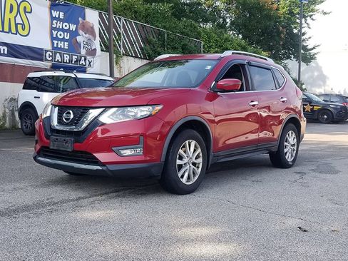 Used 2017 Nissan Rogue SV w/ SV Premium Package AWD/4WD image 1