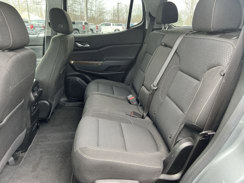 Certified 2023 GMC Acadia SLE w/ Driver Convenience Package image 24