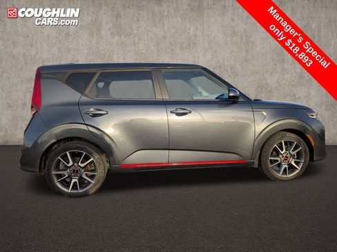 Used 2022 Kia Soul Turbo image 8