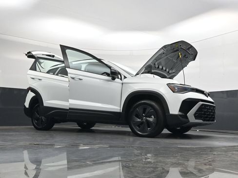Used 2025 Volkswagen Taos S FWD image 44