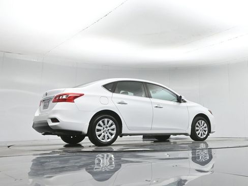 Used 2019 Nissan Sentra S FWD image 49