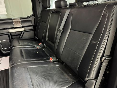 Used 2019 Ford F350 Lariat w/ Chrome Package AWD/4WD image 28