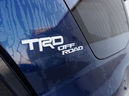 Used 2019 Toyota 4Runner TRD Off-Road Premium image 13