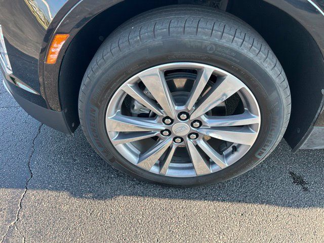 Used 2025 Cadillac XT5 Premium Luxury FWD image 11