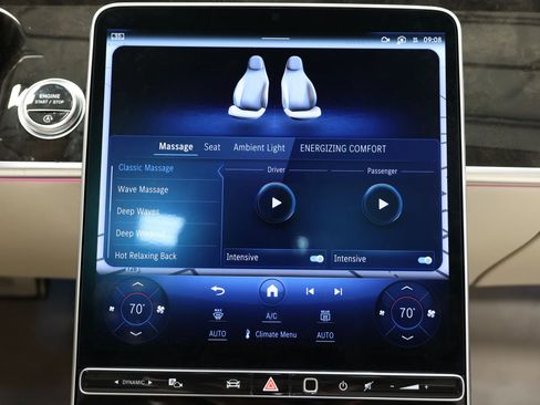 Used 2024 Mercedes-Benz Maybach S 580 4MATIC image 46
