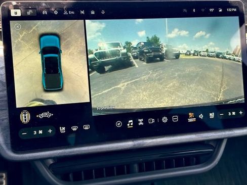 Used 2022 Rivian R1T Launch Edition AWD/4WD image 27