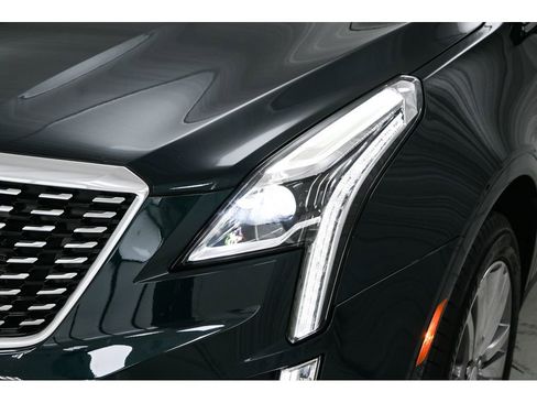 Used 2024 Cadillac XT5 Premium Luxury FWD image 23