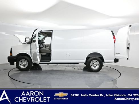 New 2026 Chevrolet Express 2500 w/ Driver Convenience Package RWD image 45